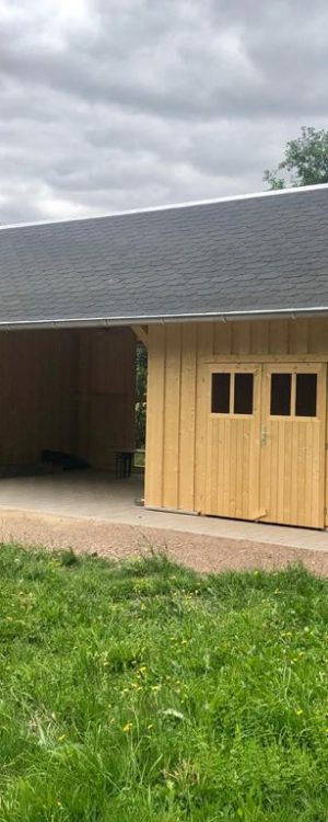 XXL Gartenhütte frontal